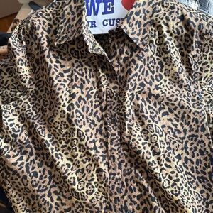 Chaps Classics Leopard Shirt size Lg